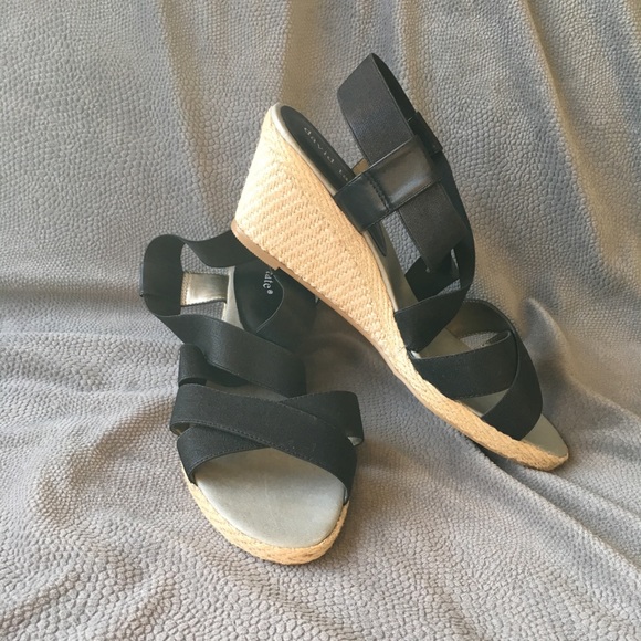 NWT Black Espadrille Wedge Sandals - Picture 1 of 5
